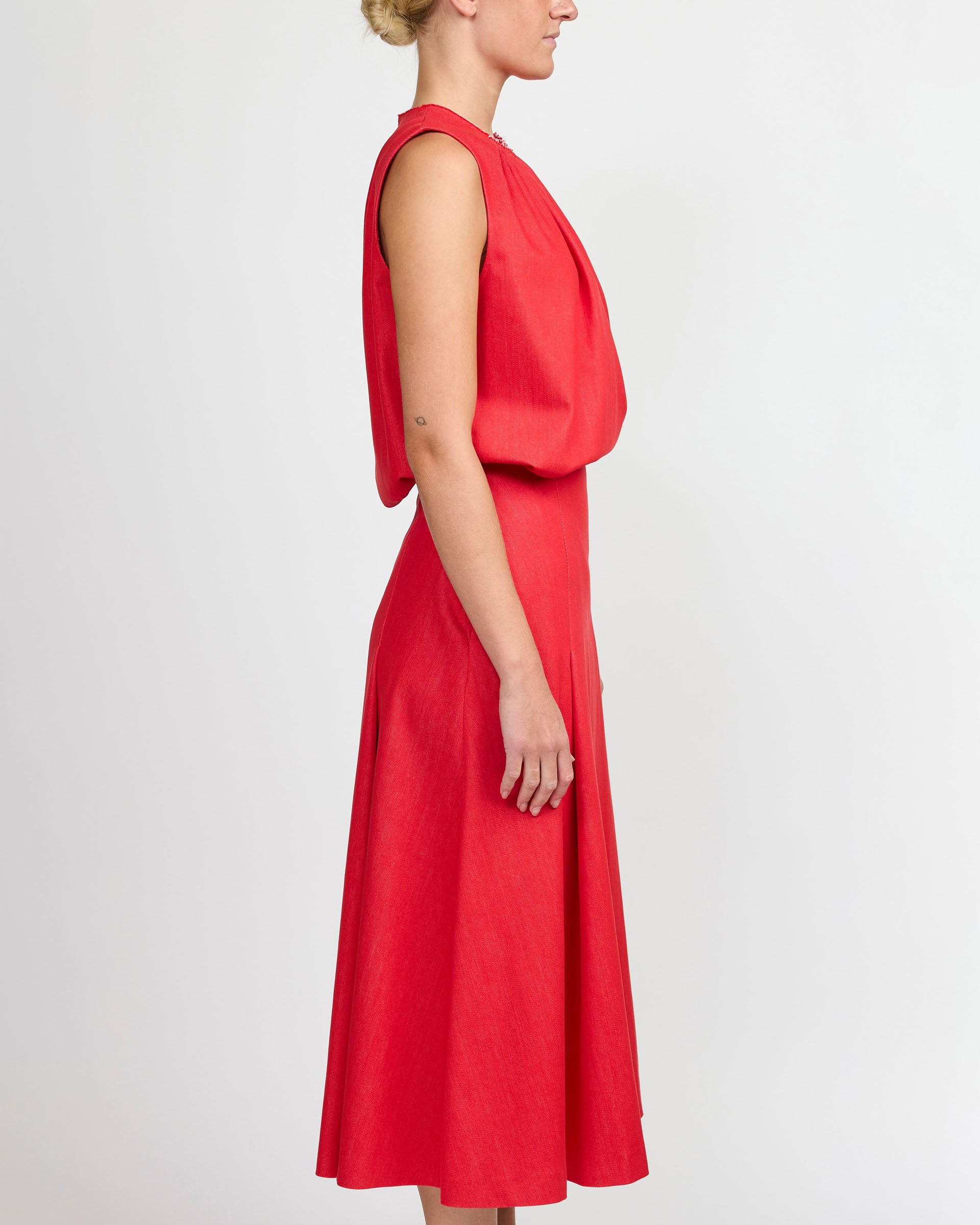 Rika Studio John Top Rose Red