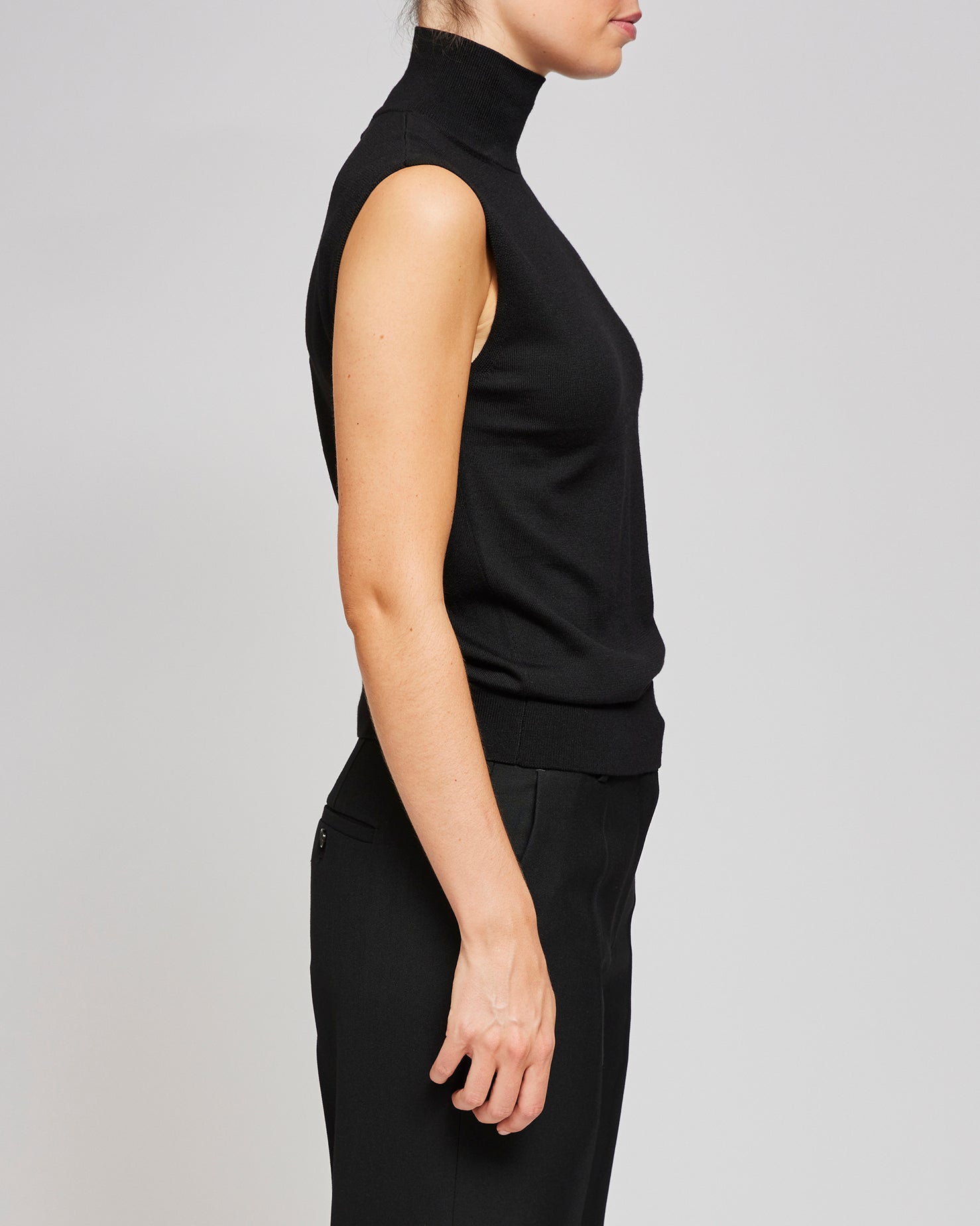 Toteme Black Sleeveless Fine Turtleneck